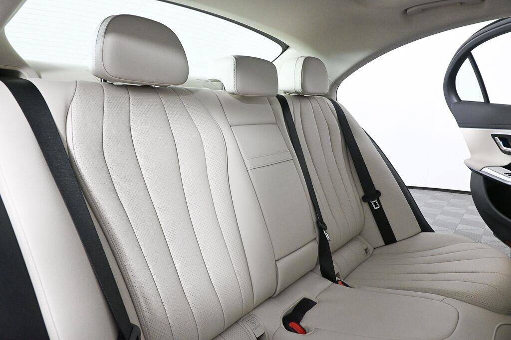 Used 2026 Mercedes-Benz E 350 Sedan image 19