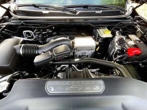 Used 2022 Jeep Wagoneer Series II image 9