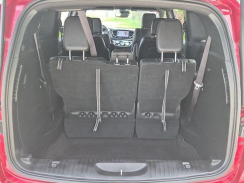 Used 2025 Chrysler Pacifica Select FWD image 28