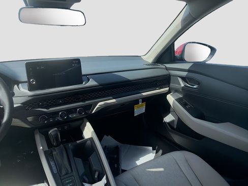 New 2026 Honda Accord LX image 18