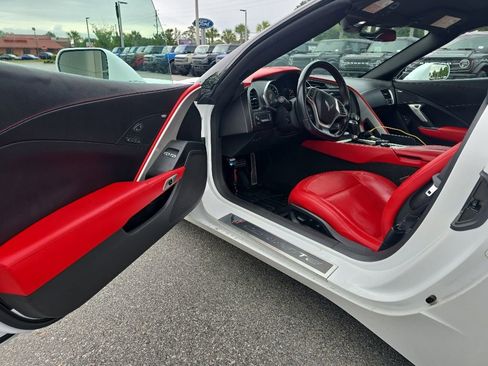 Used 2018 Chevrolet Corvette Stingray Convertible Z51 2LT RWD image 8