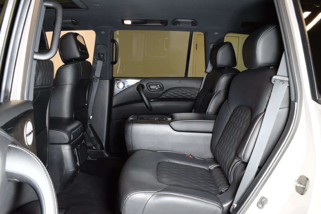 Used 2023 INFINITI QX80 Luxe AWD/4WD image 29