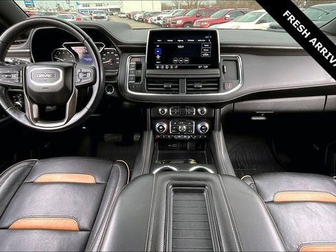 Used 2021 GMC Yukon XL AT4 w/ AT4 Premium Plus Package image 7