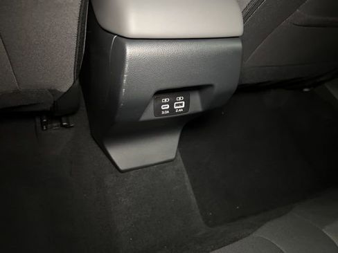 Certified 2025 Subaru Crosstrek 2.0i Premium image 44