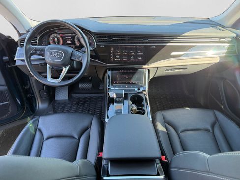 Used 2022 Audi Q8 Premium Plus w/ Premium Plus Package image 14