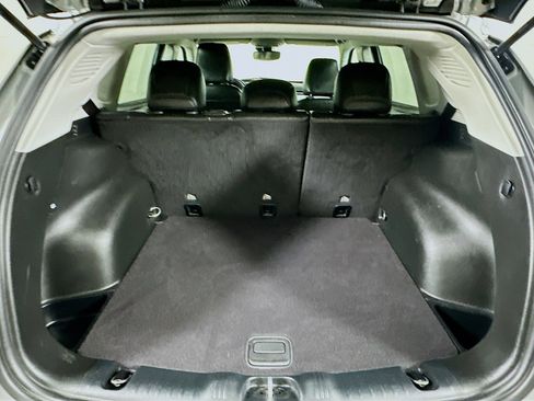 Used 2022 Jeep Compass Latitude image 27