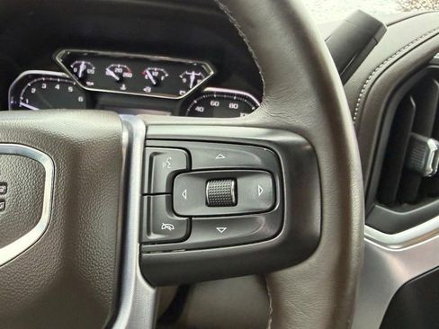 Used 2020 GMC Sierra 1500 Elevation w/ Elevation Value Package image 12