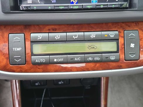 Used 2002 Toyota Camry XLE image 30