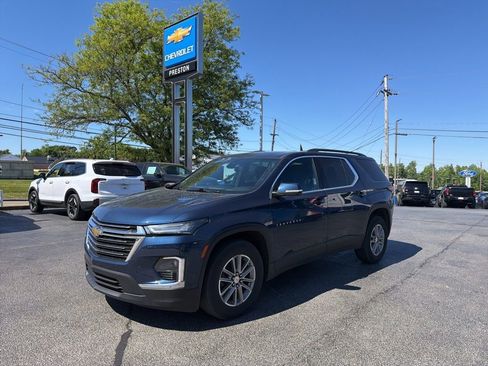 Used 2023 Chevrolet Traverse LT AWD/4WD image 7