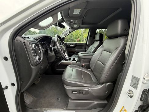Used 2019 GMC Sierra 1500 SLT w/ SLT Premium Plus Package AWD/4WD image 10