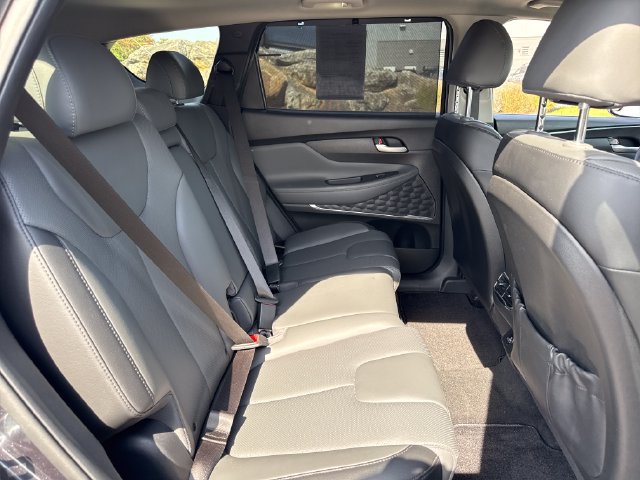 Used 2023 Hyundai Santa Fe SEL w/ Premium Package AWD/4WD image 14