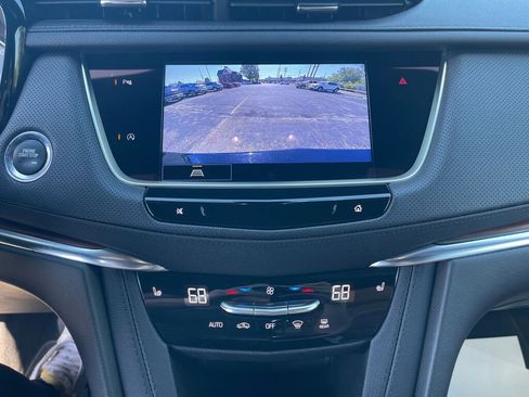 Certified 2023 Cadillac XT5 Premium Luxury image 13