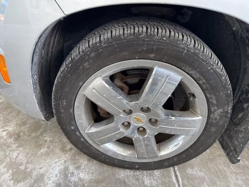 Used 2009 Chevrolet HHR LT w/ LT Preferred Equipment Group image 22