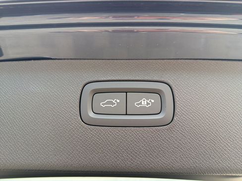 New 2026 Volvo XC90 T8 Plus w/ Protection Package image 29