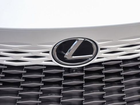 New 2026 Lexus RX 450h AWD image 13