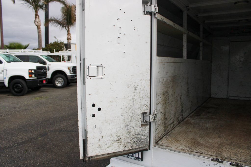 Used 2014 Ford E-350 and Econoline 350 Super Duty w/ Power Windows & Locks Group RWD image 10
