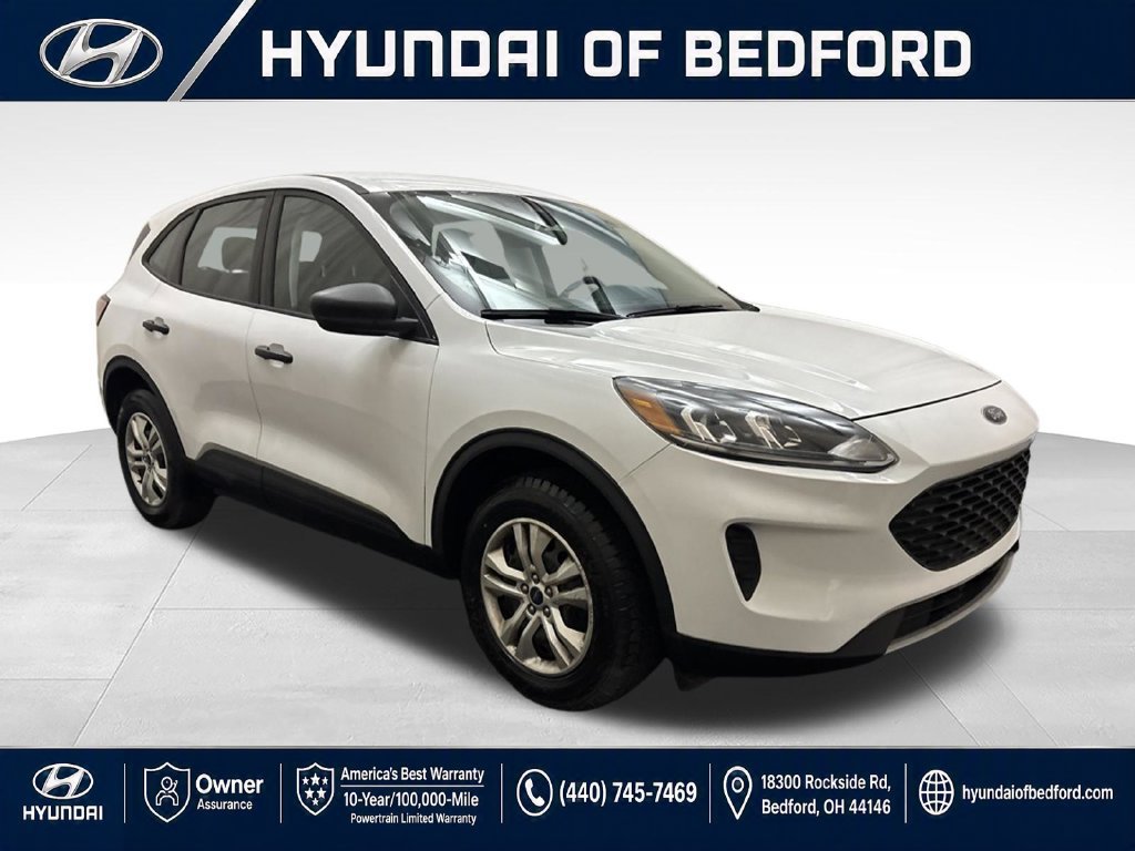 Used 2022 Ford Escape S AWD/4WD image 3