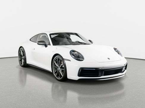 Used 2023 Porsche 911 Carrera T RWD image 4