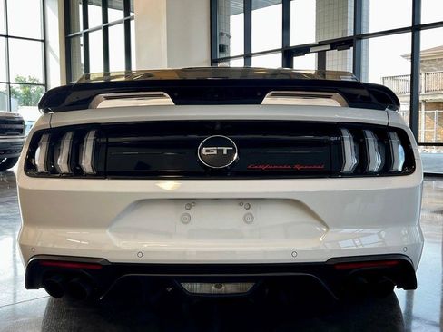 Used 2019 Ford Mustang GT Premium w/ Equipment Group 401A RWD image 8