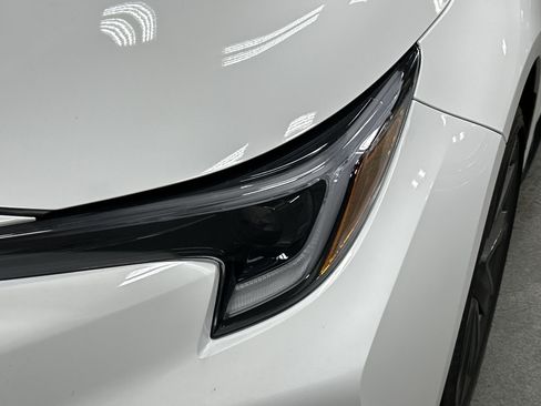 Used 2026 Toyota Corolla SE FWD image 6