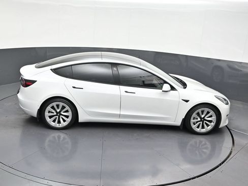 Used 2021 Tesla Model 3 Long Range AWD/4WD image 19