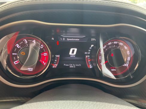 Used 2022 Dodge Challenger SRT Hellcat RWD image 21