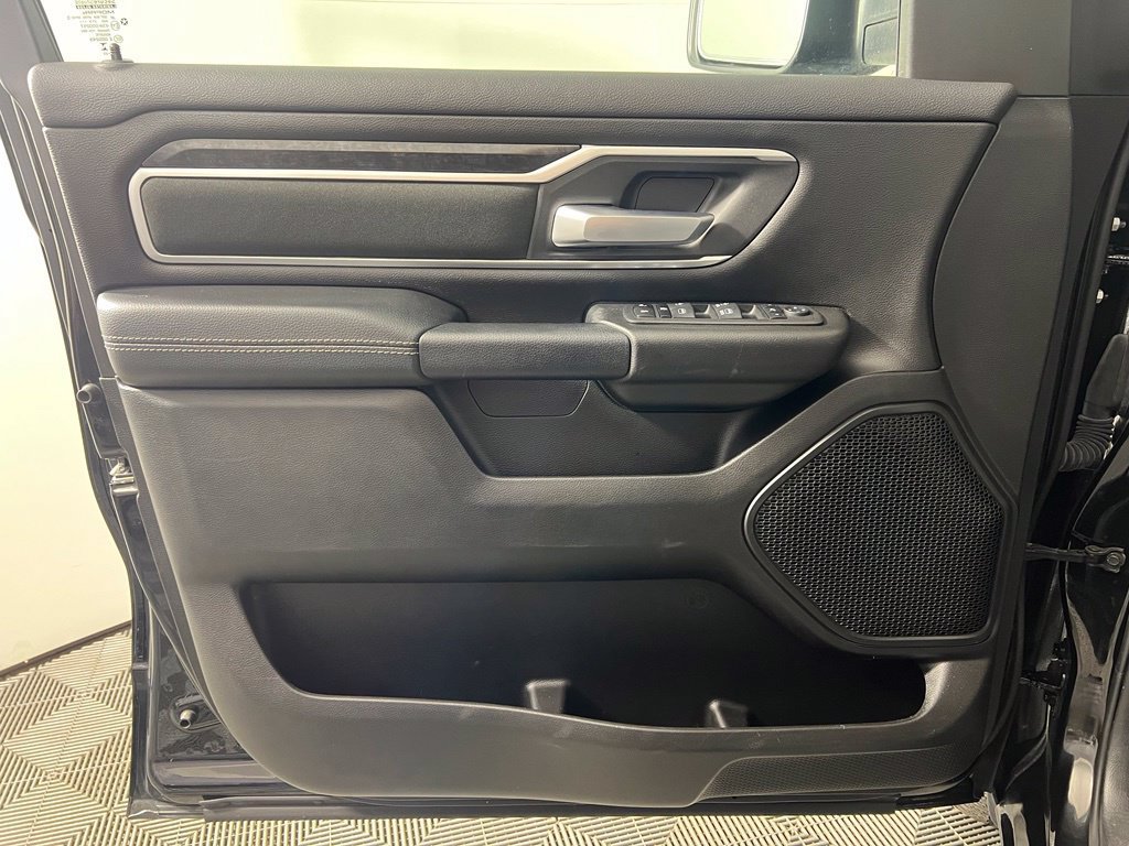 Used 2023 RAM 1500 Big Horn AWD/4WD image 16