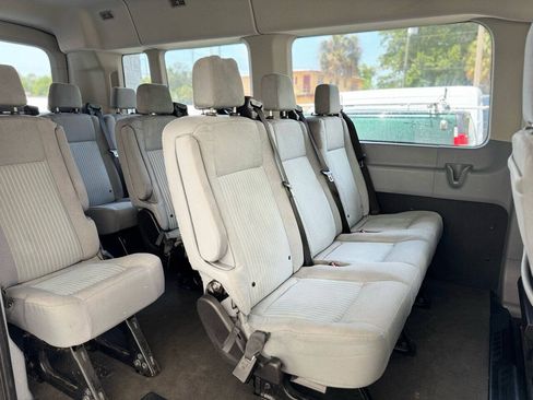 Used 2019 Ford Transit 350 XLT RWD image 10