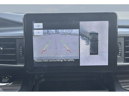 Used 2020 Ford Explorer Limited w/ Hybrid Equipment Group 310A AWD/4WD image 16
