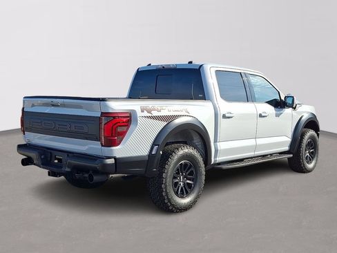 Used 2025 Ford F150 Raptor AWD/4WD image 6