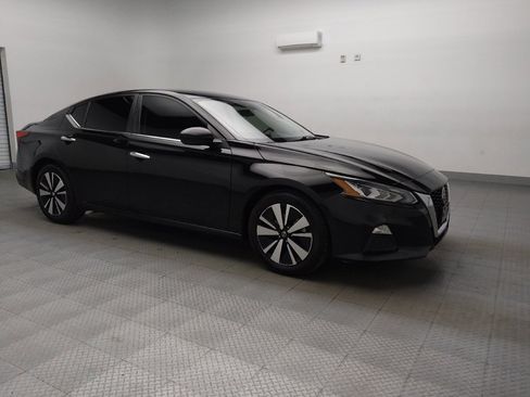 Used 2021 Nissan Altima 2.5 SV image 13