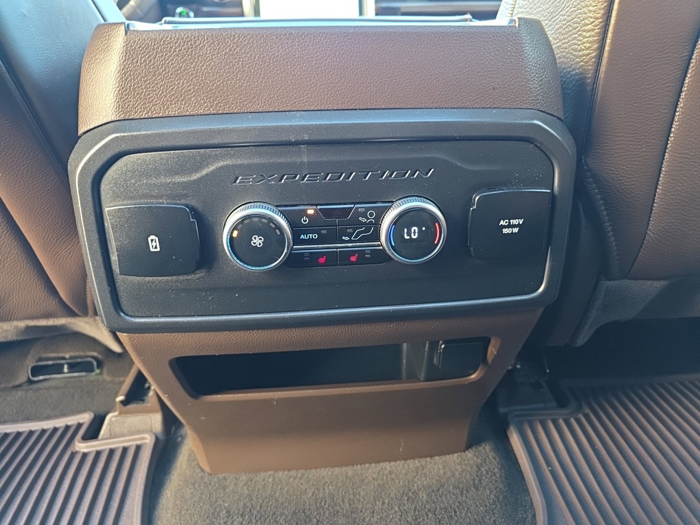 Used 2024 Ford Expedition Max King Ranch AWD/4WD image 25