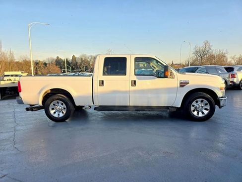 Used 2008 Ford F350 Lariat image 2