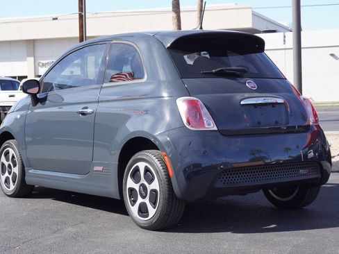 Used 2017 FIAT 500 e image 3
