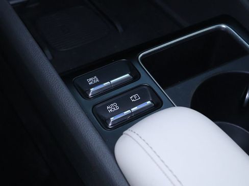 Used 2024 Hyundai Sonata SEL w/ Convenience Package FWD image 33