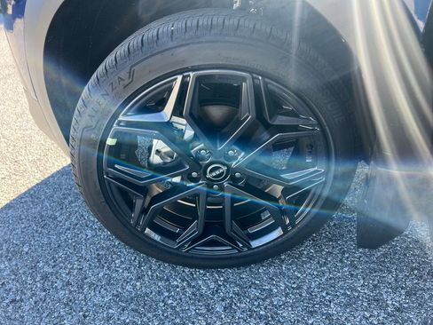 New 2026 Nissan Kicks SR w/ Cold Weather Package image 26