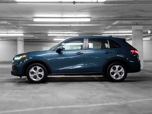 Certified 2024 Honda HR-V LX image 13