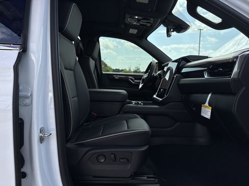 New 2026 GMC Yukon XL Elevation w/ Elevation Premium Package image 34