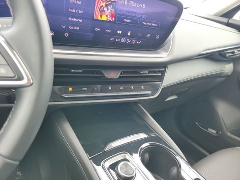 Used 2024 Buick Envision Preferred AWD/4WD image 16
