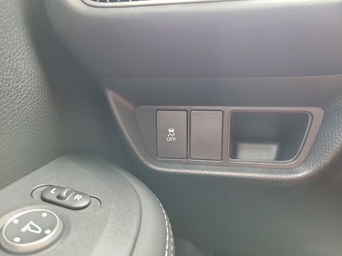 New 2026 Honda HR-V EX-L image 31