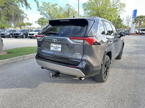 Used 2022 Toyota RAV4 XSE image 6