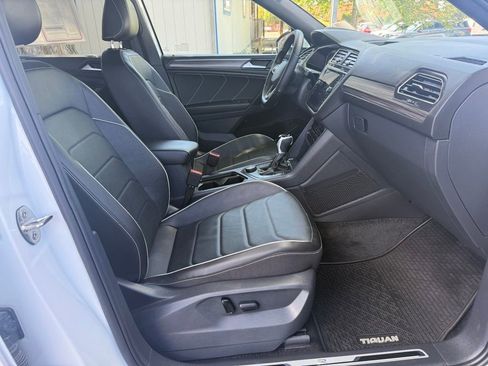 Used 2024 Volkswagen Tiguan SEL R-Line AWD/4WD image 49