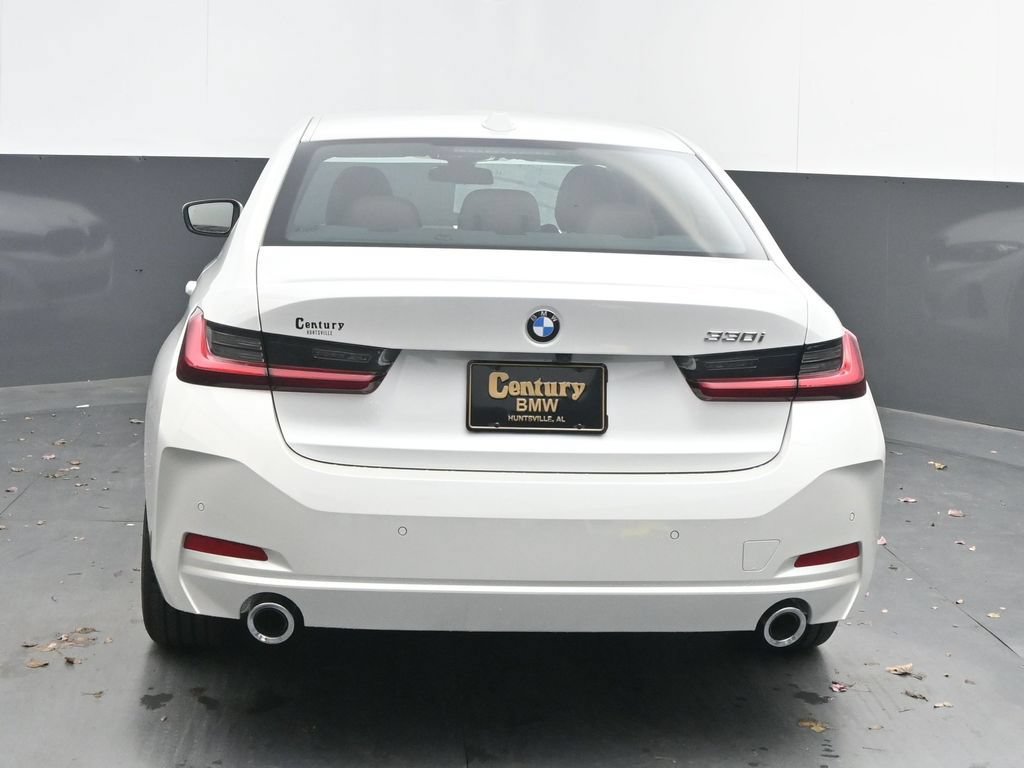 Used 2026 BMW 330i Sedan w/ Premium Package RWD image 6