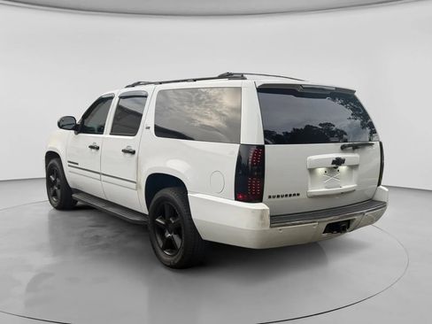 Used 2011 Chevrolet Suburban LTZ AWD/4WD image 3