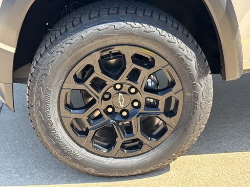 New 2026 Chevrolet Colorado Trail Boss AWD/4WD image 15