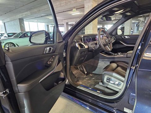 New 2026 BMW X5 xDrive40i w/ M Sport Package image 30