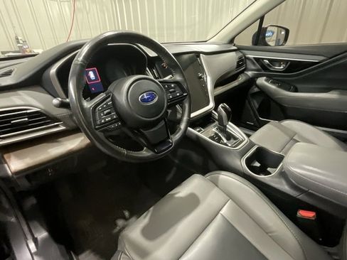 Used 2025 Subaru Outback Onyx Edition w/ Tech Package 2 image 9