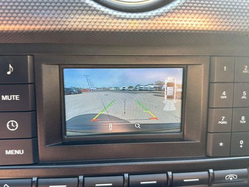 Used 2018 Ford Mustang GT image 18