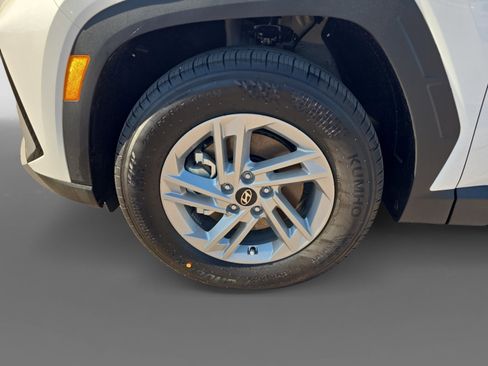 New 2026 Hyundai Tucson SE FWD image 9