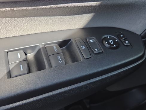 Used 2020 Honda CR-V EX image 33
